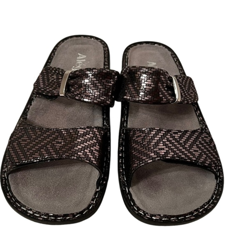 Alegria Karmen Black and Silver Metallic Comfort Dazzler Shoes Size 9